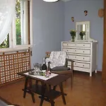 A Casa Della Zia Bed & Breakfast 3*