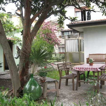 A Casa Della Zia Couette-café